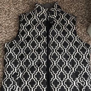 Brand new condition puffer vest